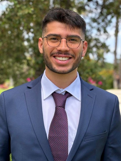 Portrait von Adam Cakir