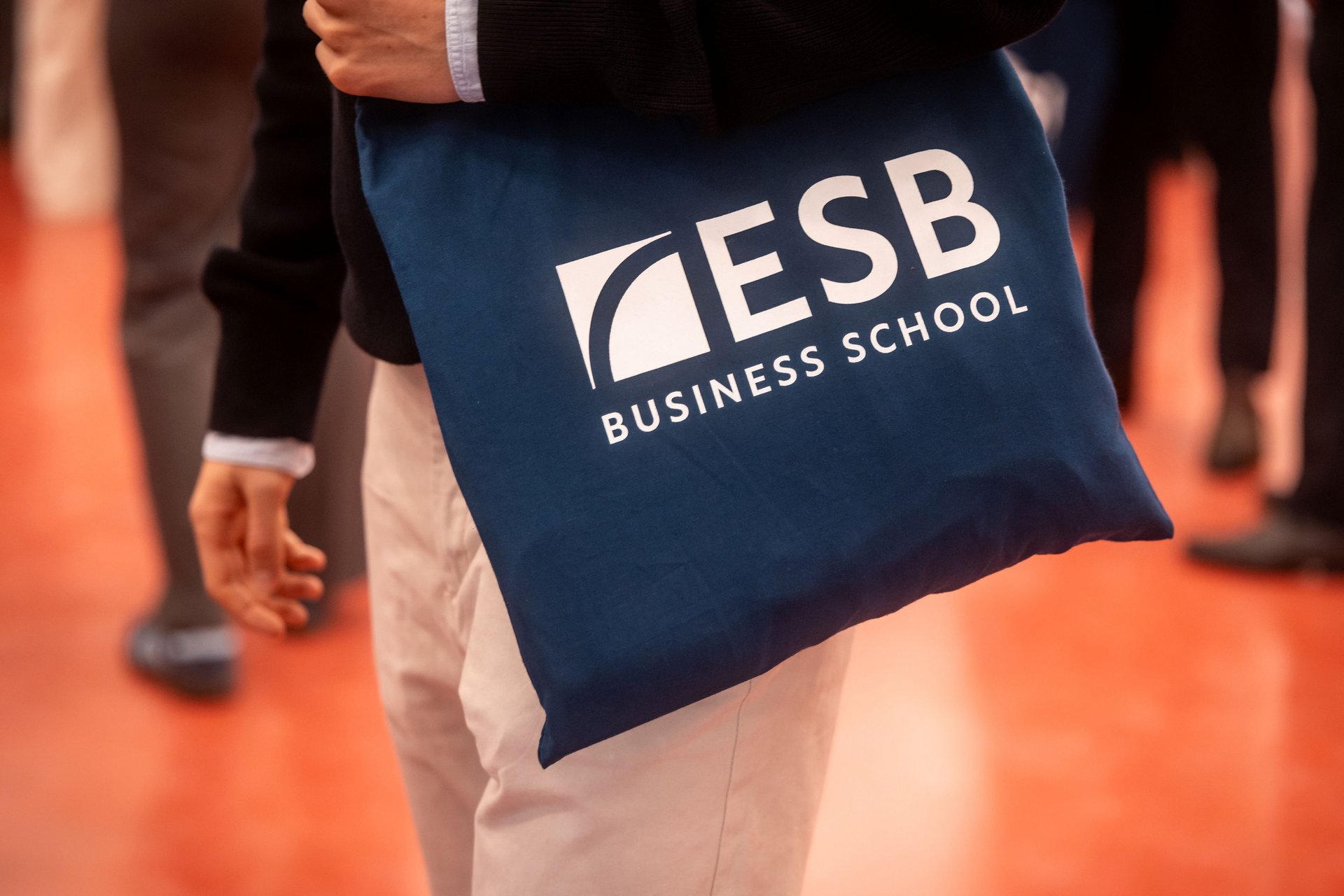 ESB-Studierende unterwegs auf dem Firmenforum